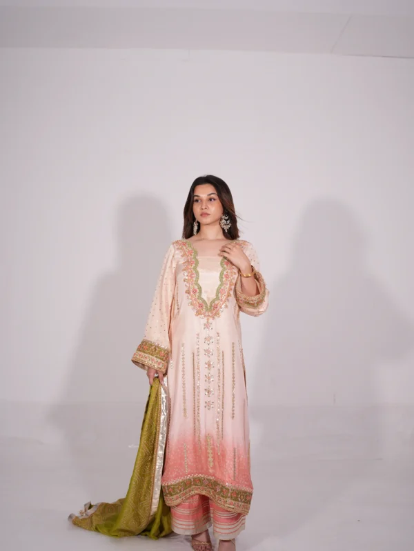 Soft Peach 3-Piece Stitched Chunri Suit - M