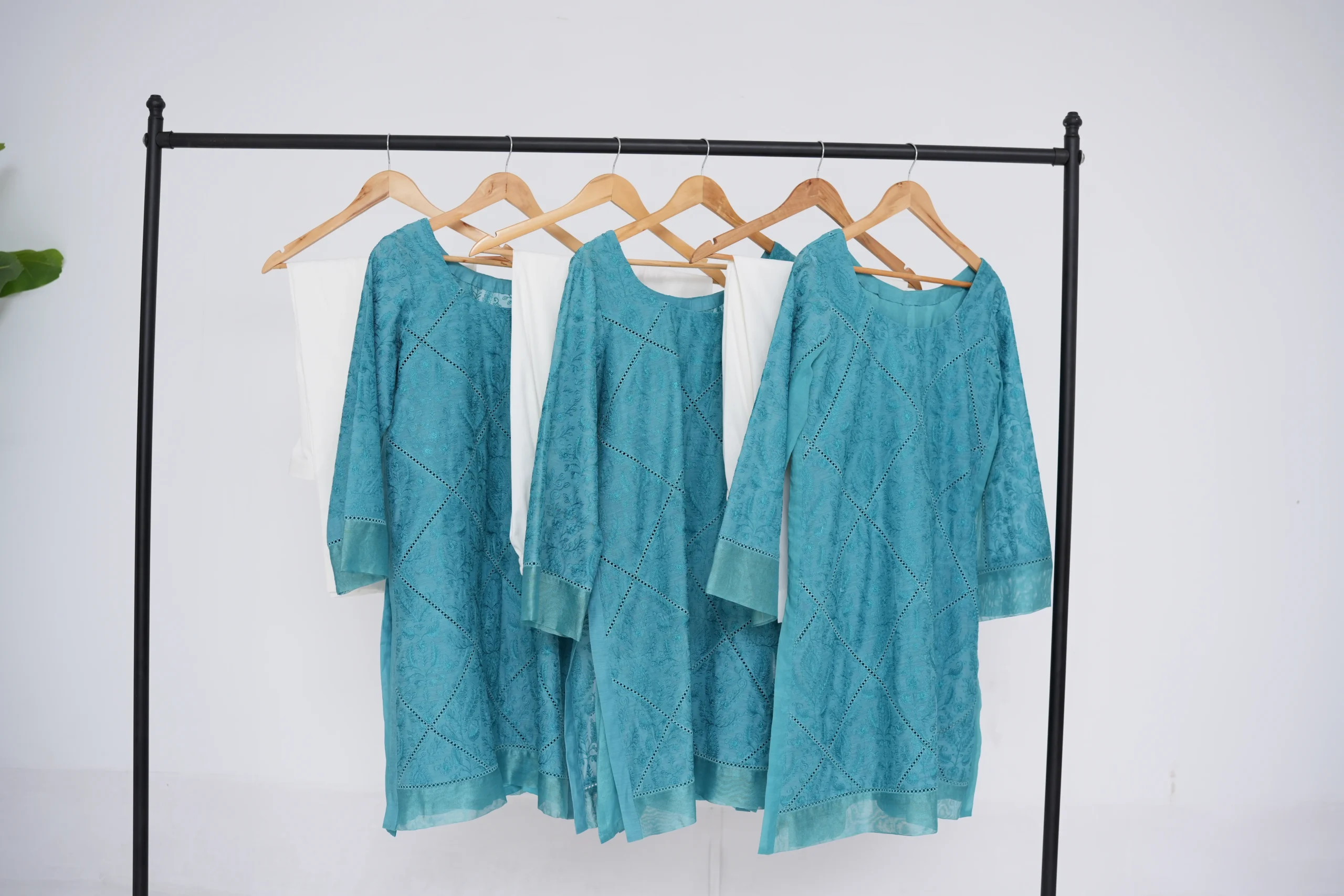 2 Piece Crisscross - Image 3