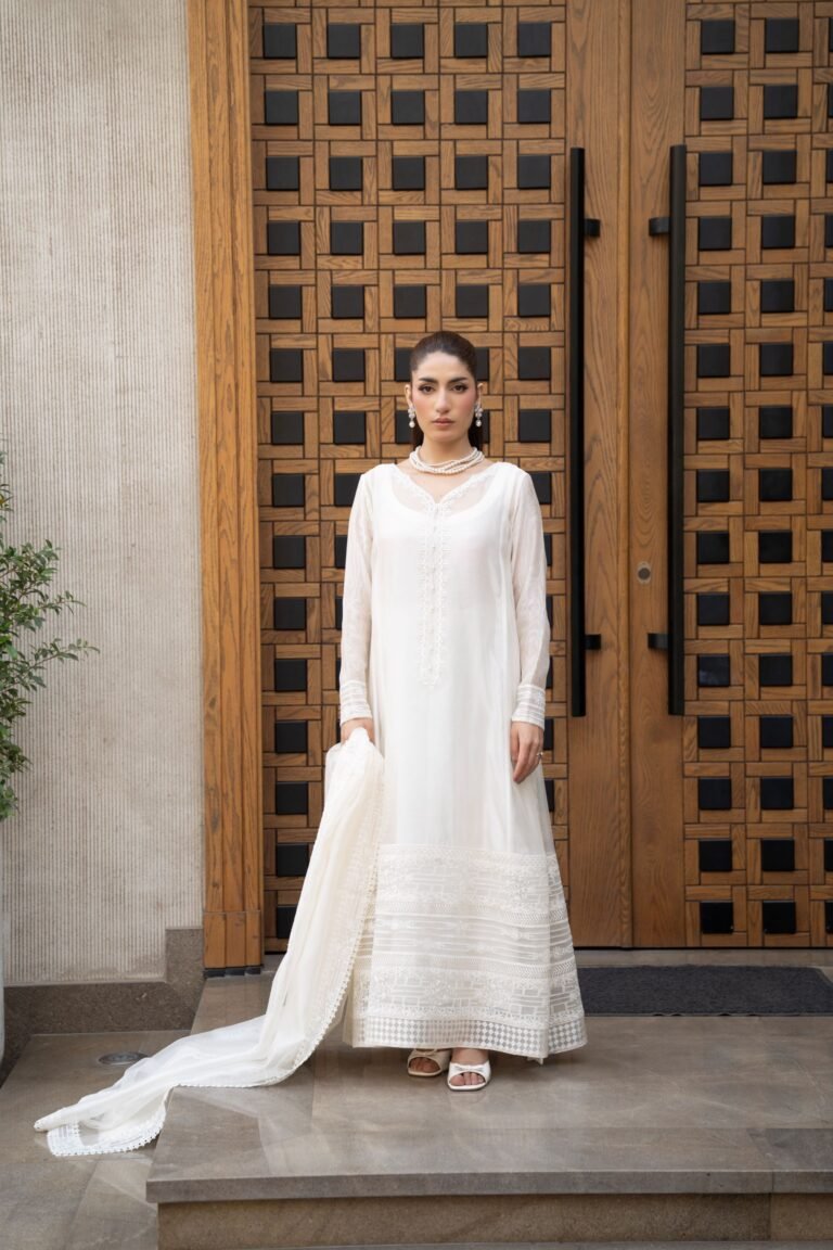 Regal White Embellished Silk 3-Piece Suit